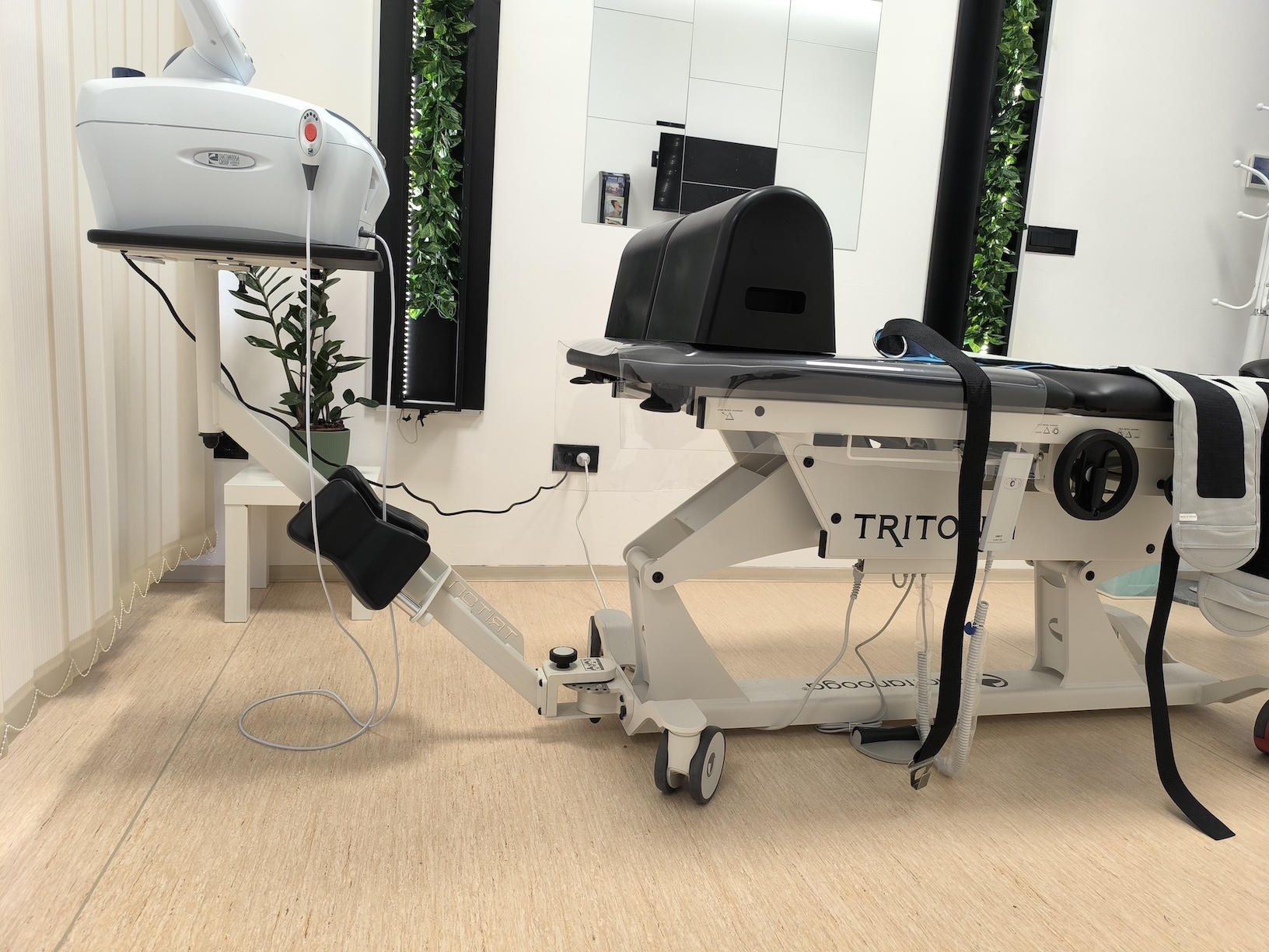 Traction Therapy device